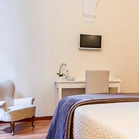 Quattro Cantoni 4* سيينا