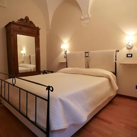 Quattro Cantoni Guest house 2*