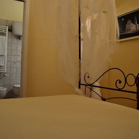 Quattro Cantoni Guest house