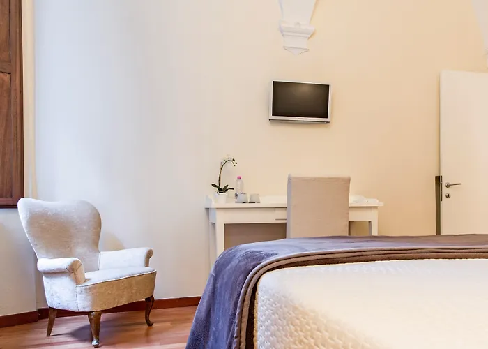 Quattro Cantoni 4* סיינה