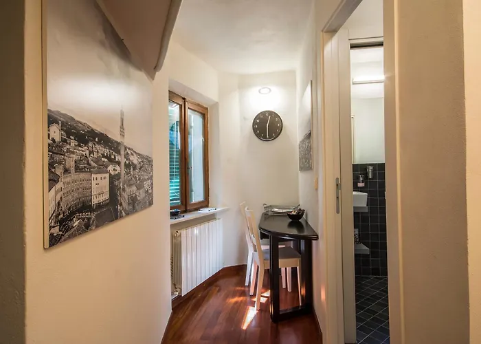 Quattro Cantoni Vendégház