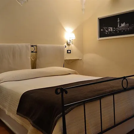 Vendégház Quattro Cantoni Siena